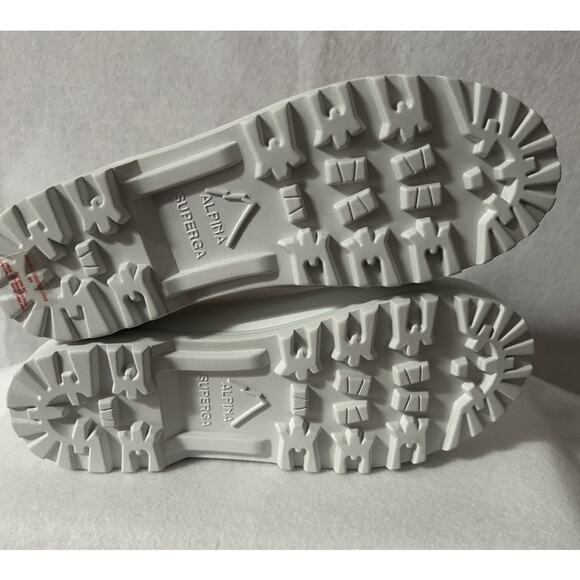 NEW Superga Unisex White Canvas Lace Up High-Top Sneaker Boots-Men 4.5-Women 6 - Picture 9 of 10